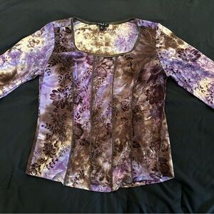 Women’s Long-sleeve